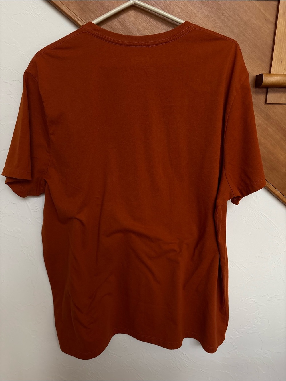 Jeep Men’s Rust Graphic Mountain Tee with Blue Accents - Picture 9 of 11